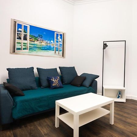 Uroczy Apartament Loretanska Leilighet Krasków Eksteriør bilde