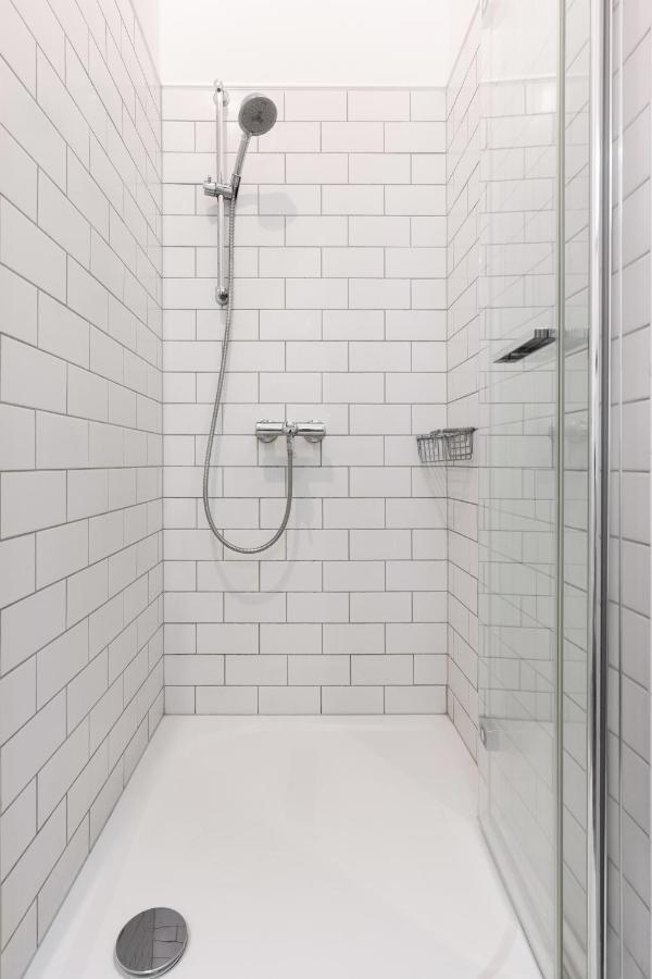 Uroczy Apartament Loretanska Leilighet Krasków Eksteriør bilde